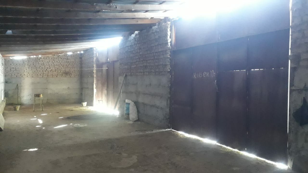 Продаётся ферма (қора )