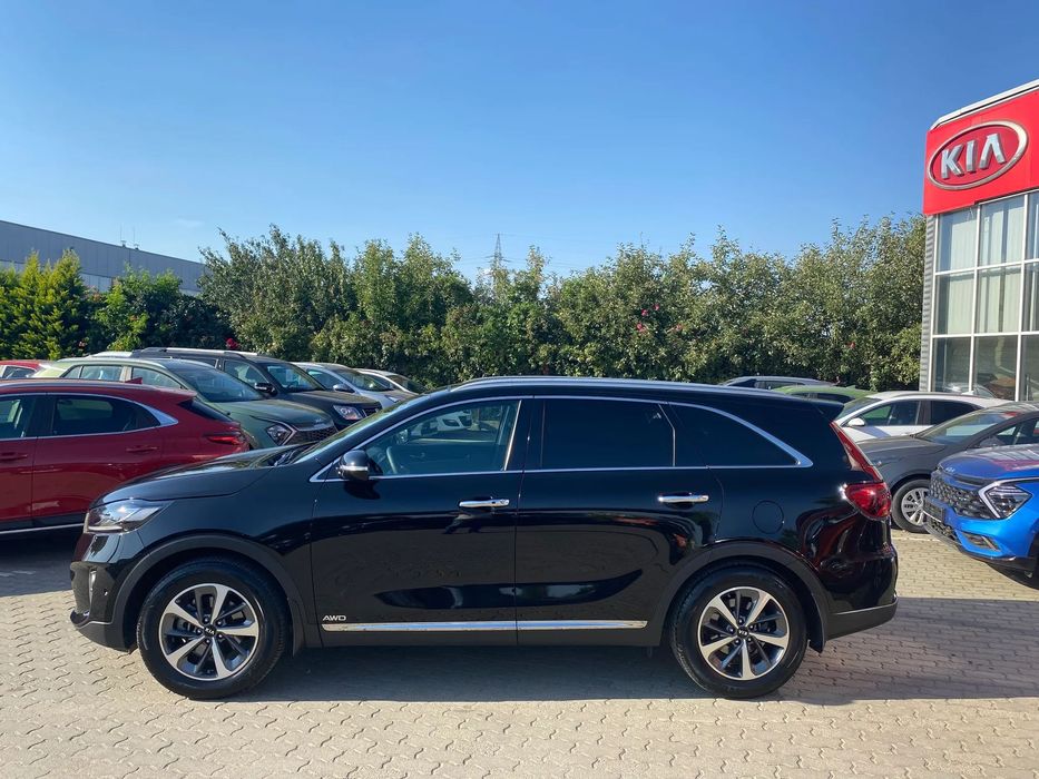Kia Sorento 7 locuri - 4x4 - 2.2 DIESEL - Unic proprietar - FULL !!!