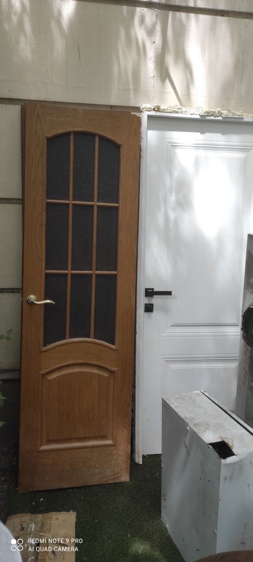 Продам двери. Белые с коробкой.