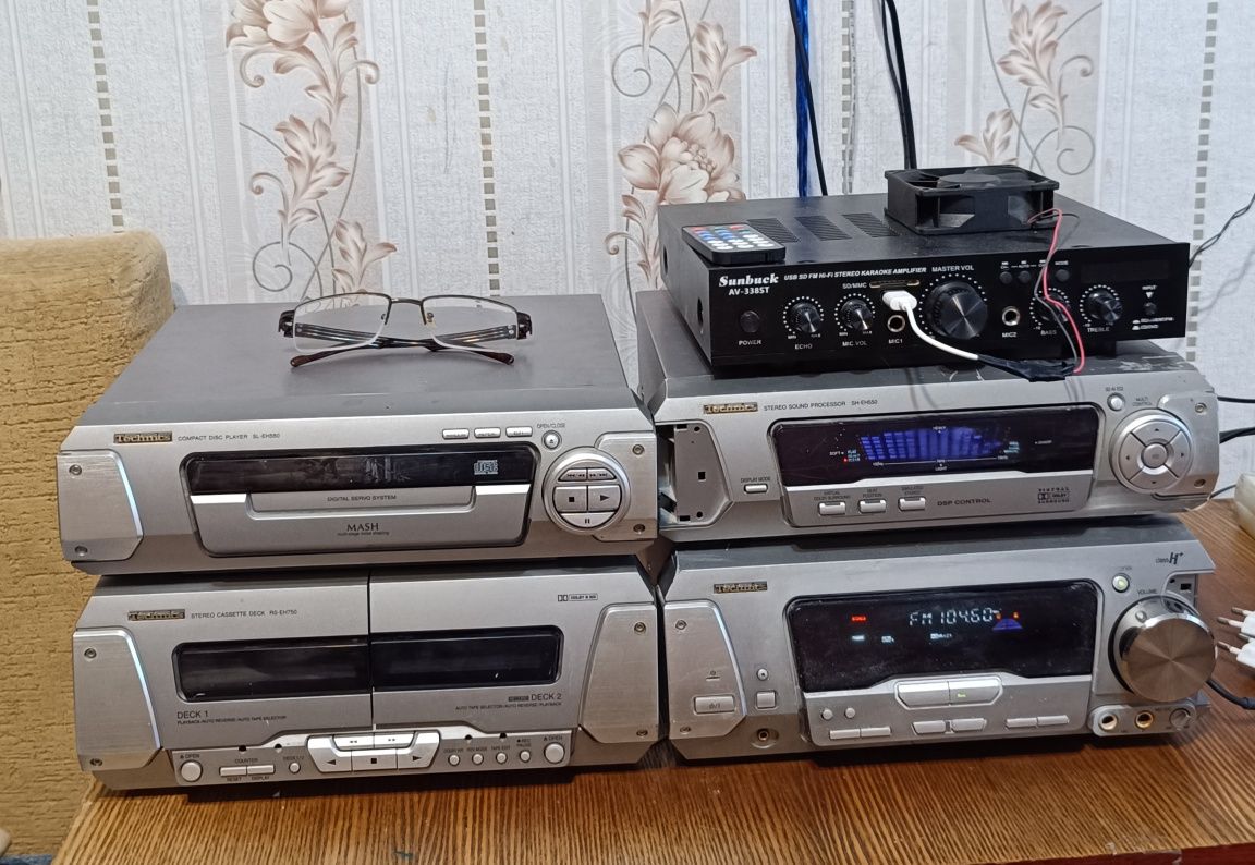 TECHNICS SC-CH550 4х блочный
