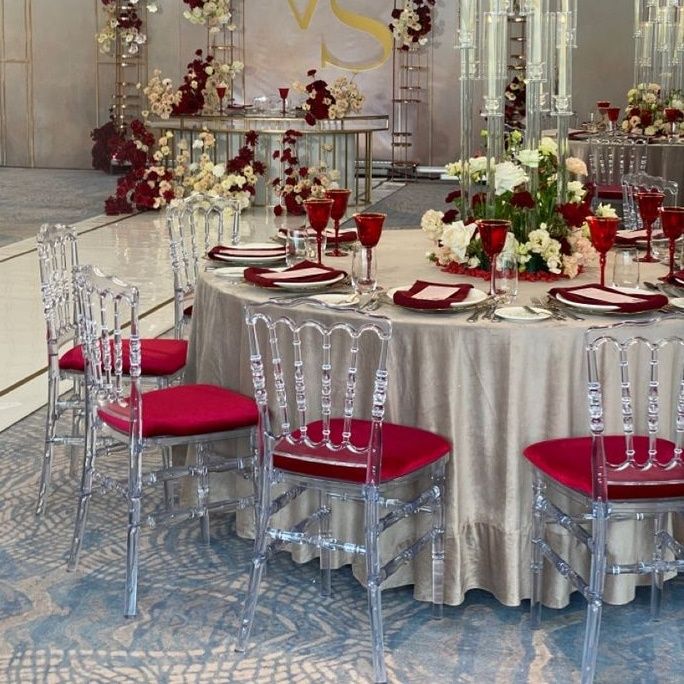 Аренда круглый стол,стулья