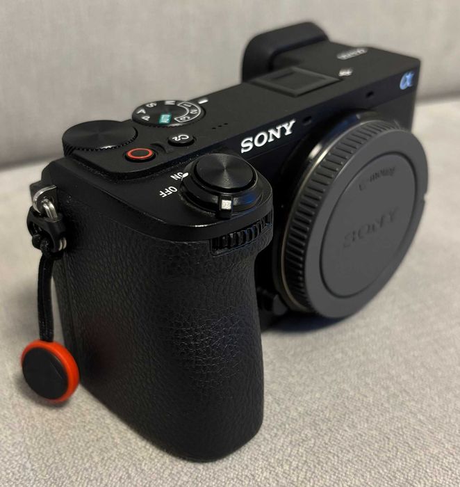 Sony A6700 + Sony 16-55mm F2.8