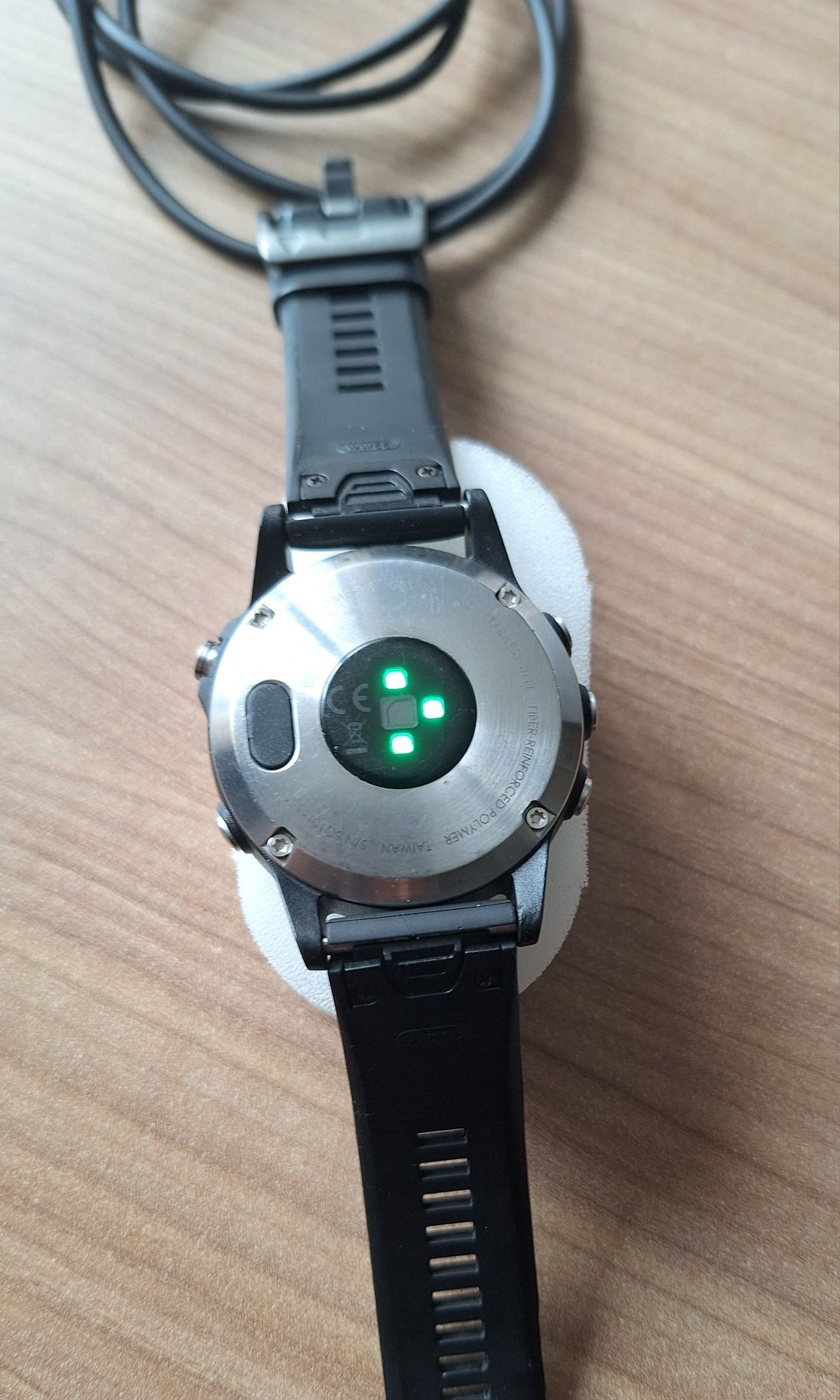 Vând Smartwatch Garmin Fenix 5