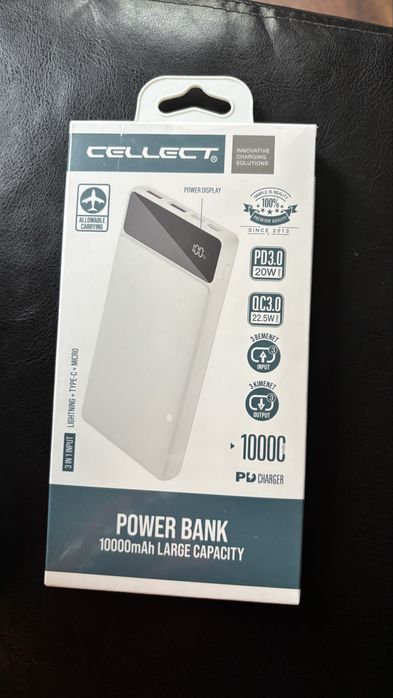Външна батерия 10 000 mAh