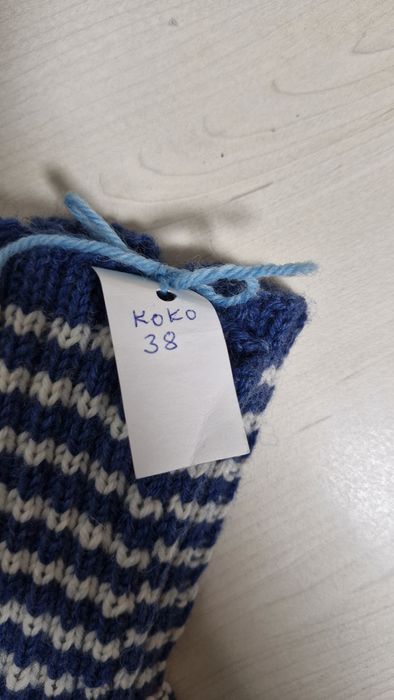 Set.sosete si manusi tricotate