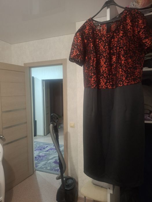 Продам платье недорого