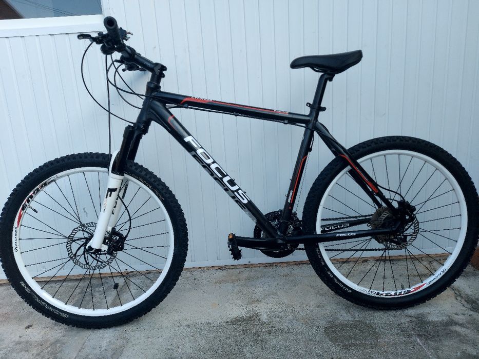 Bicicleta  GIANT  TRANCE  1 / Echipament  SRAM 9 / Full suspension
