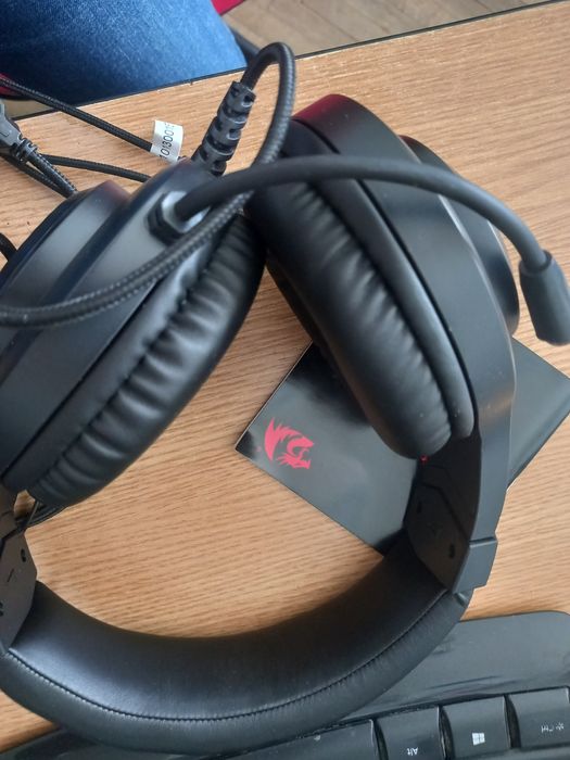 Căști Gaming Redragon Hylas RGB light