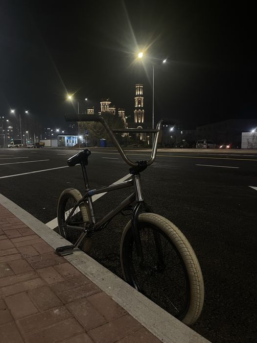 Bmx трюковой велосипед