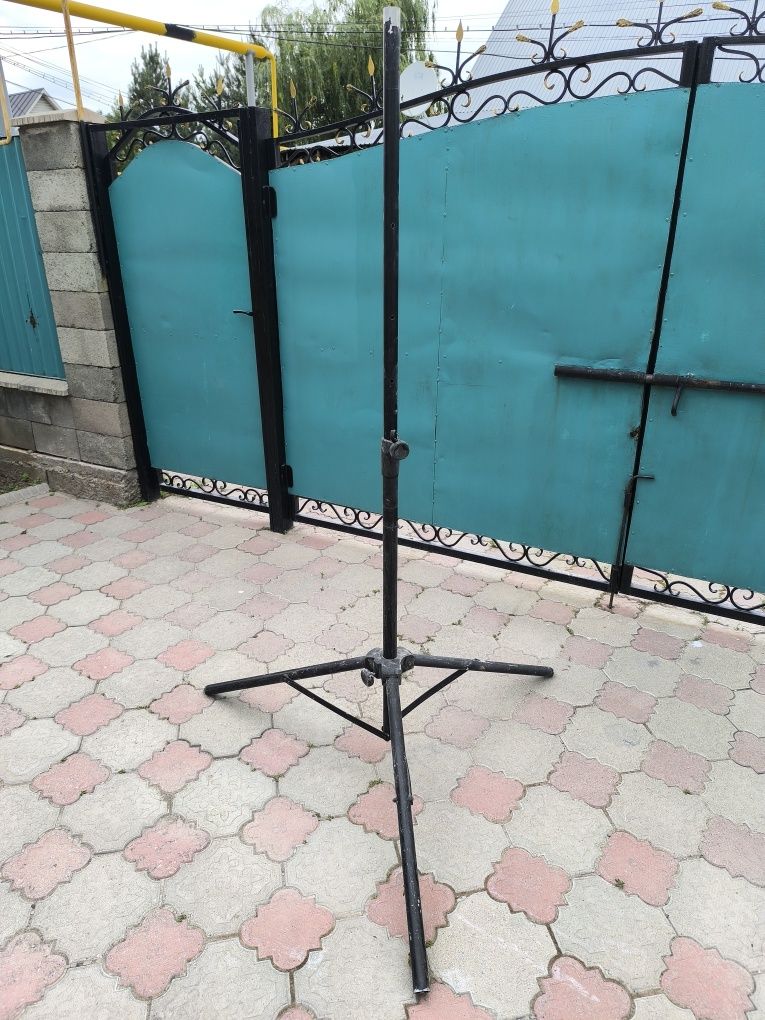 Стоики для колонок