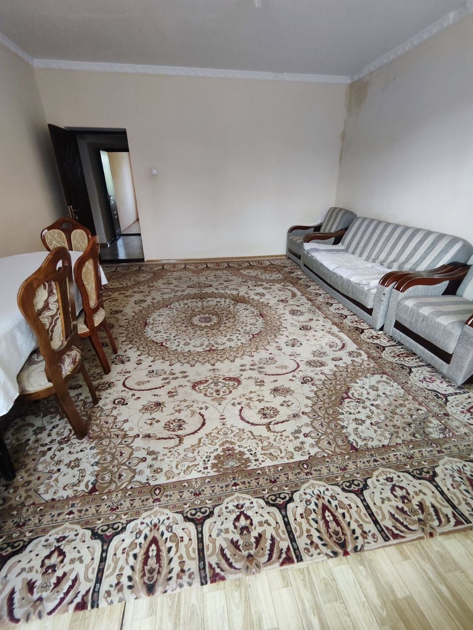 Продам 3 ком юнусабад 15 квартал