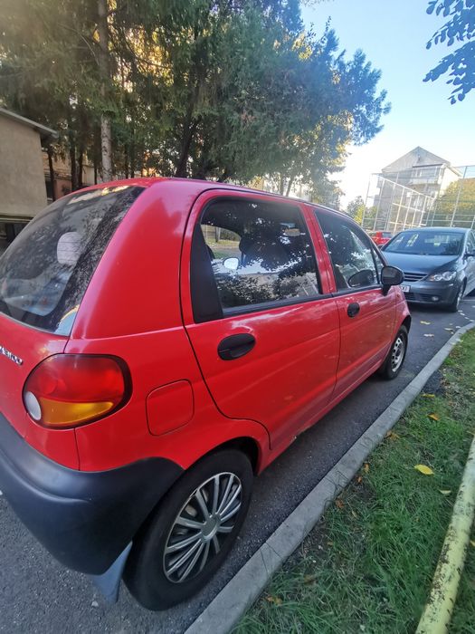 Vând Daewoo Matiz, înmatriculată, ideala pentru oraș, consum redus.
