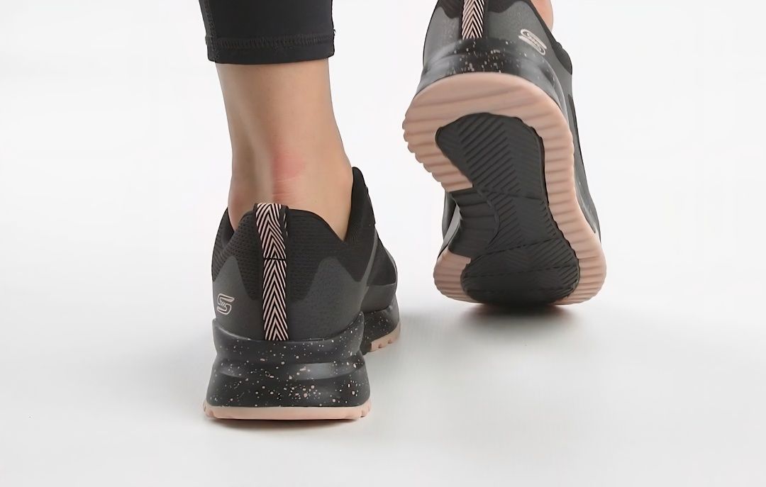 Дамски маратонки, Skechers
