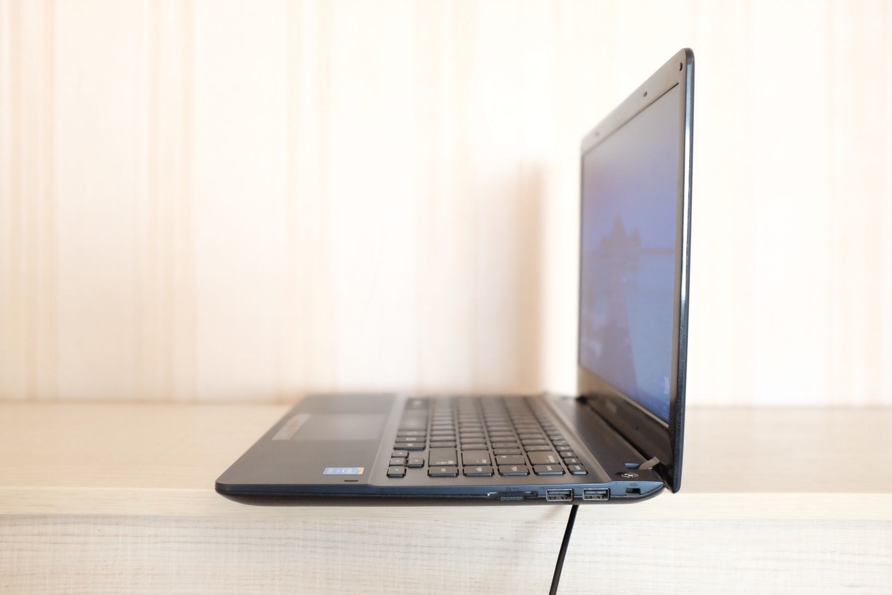 Samsung 450R | i3-4005U | SSD 128GB | 4GB RAM | 2 шт. в наличии