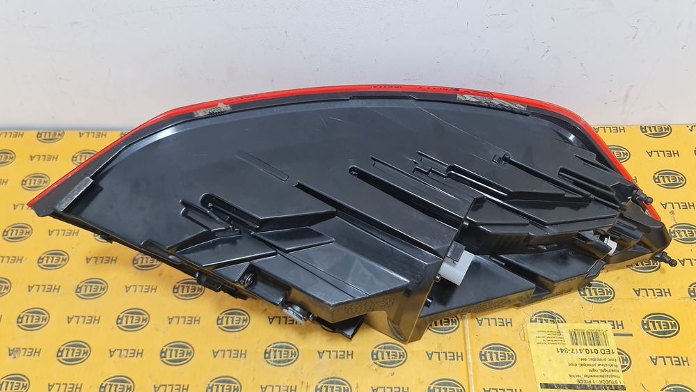 Lampa tripla stop led dreapta Audi TT 8S 2014..2018 8s0945096