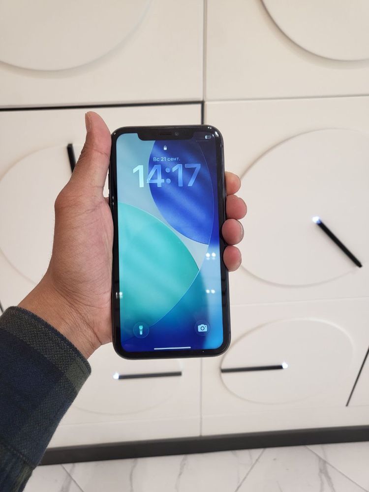 Iphone 11 xolati juda yaxshi