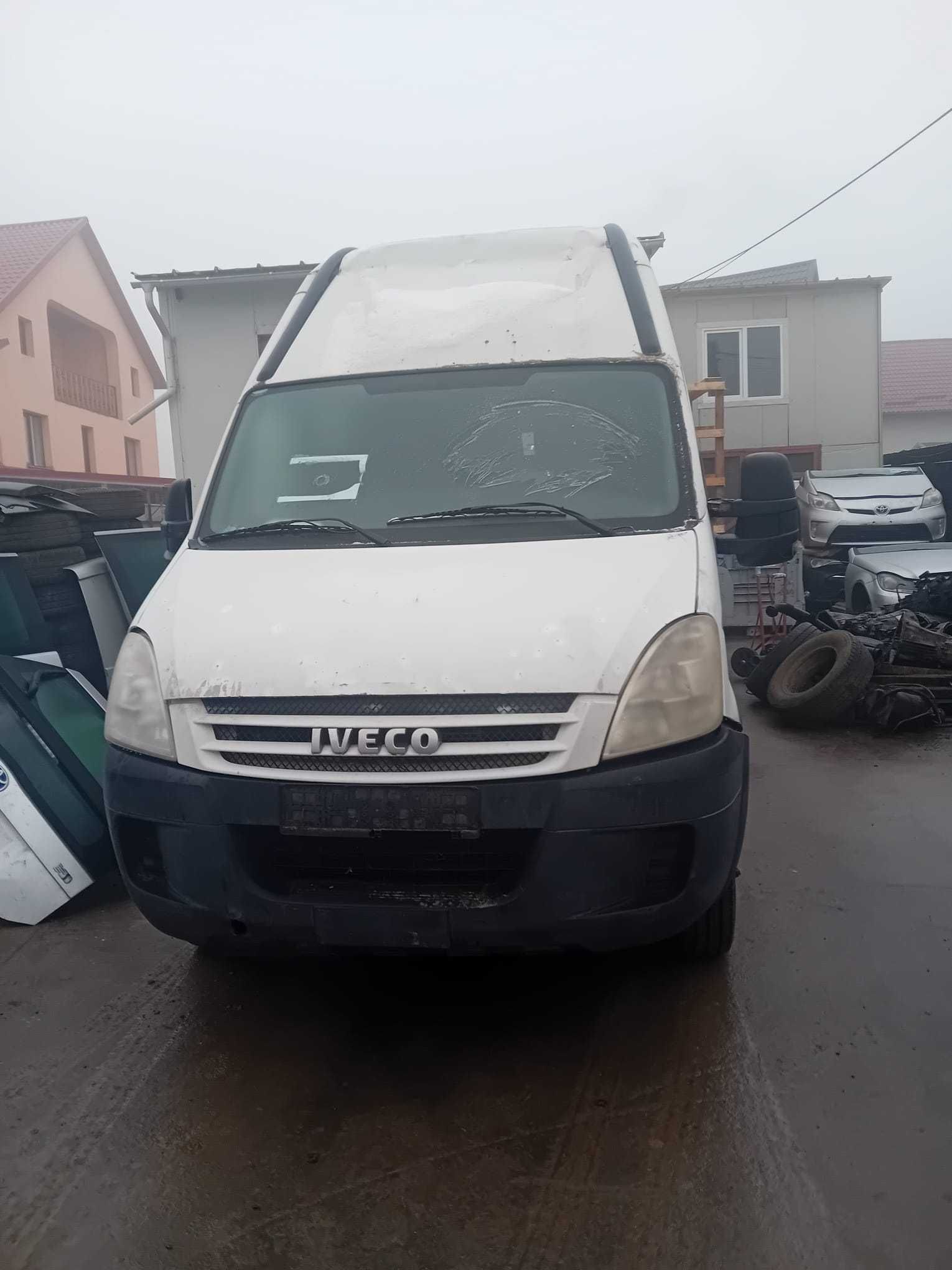 Dezmembrez dezmembrari iveco daily Motor 3.0 hpi euro 4