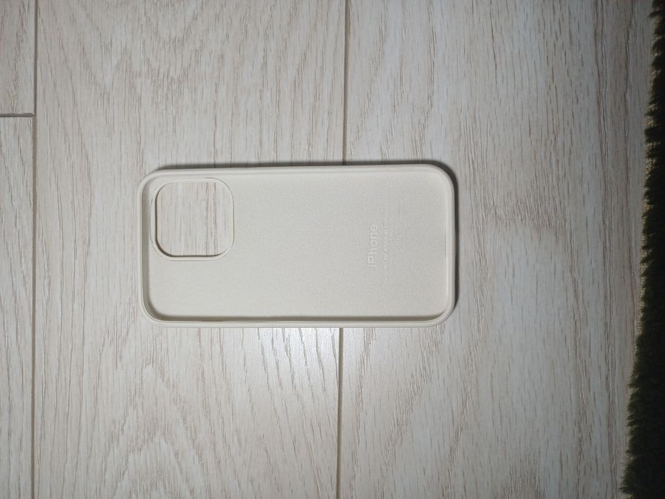 Iphone 13 pro ga chexol