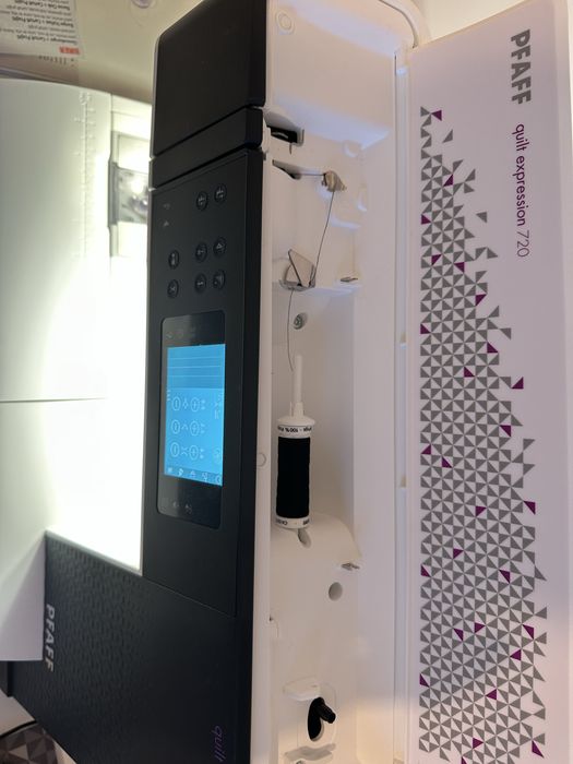 Masina de cusut Pfaff Quilt Expression 720