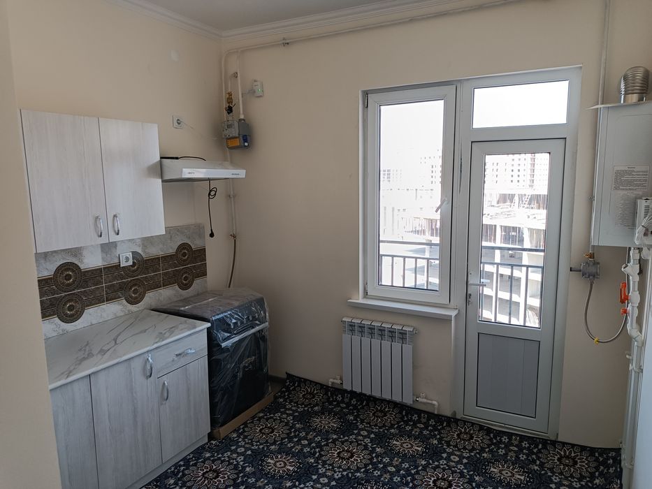 Samarqand Qorasuv massivida ikki xonali uy ijaraga beriladi oilaga