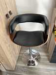 Scaun de bar / machiaj totativ