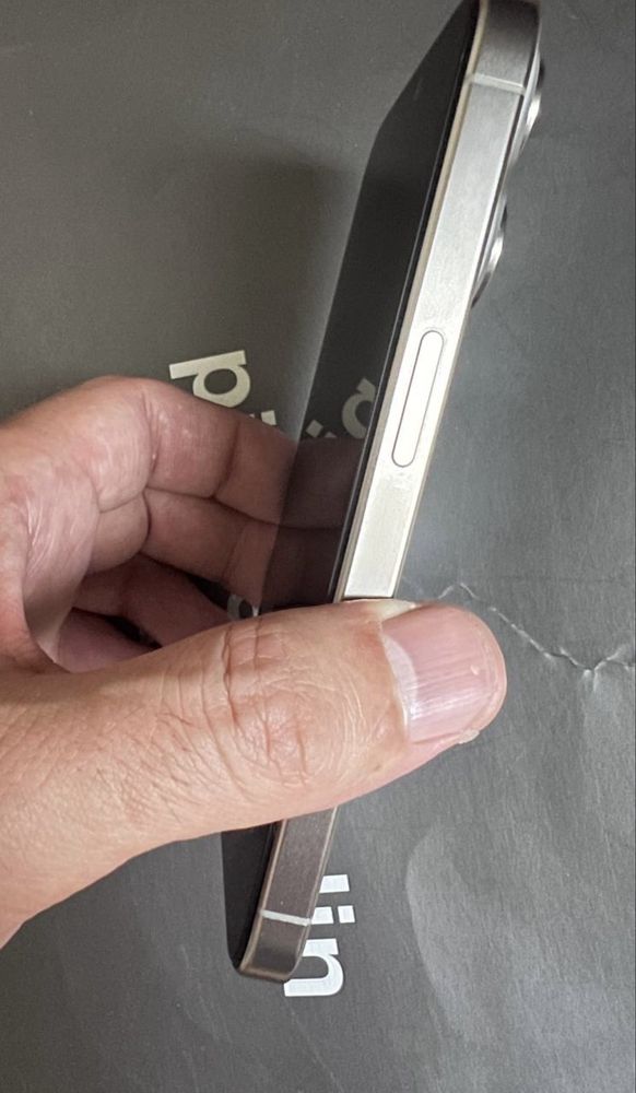 IPHONE 15 pro 128 gb