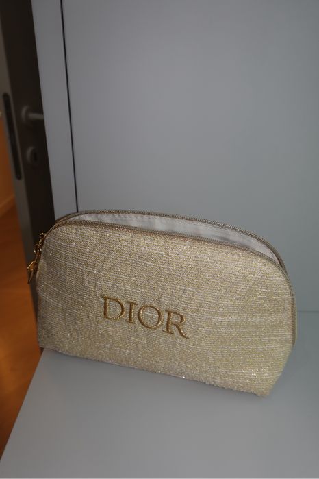 Dior beauty bag makeup