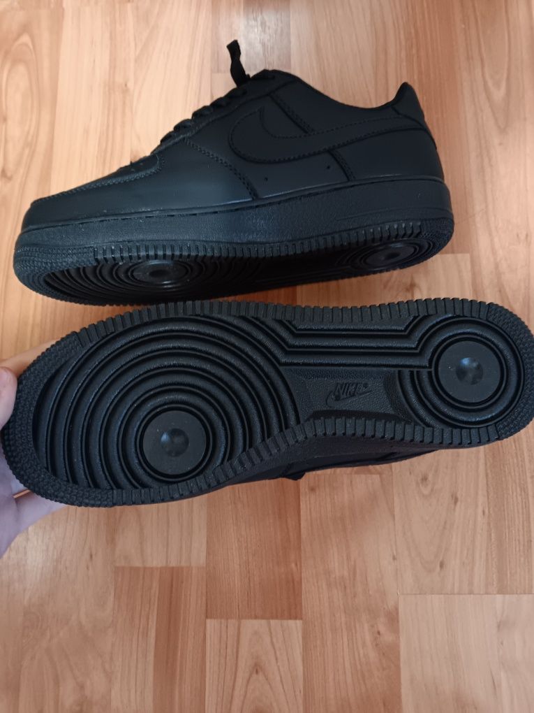 Air force 1 negru