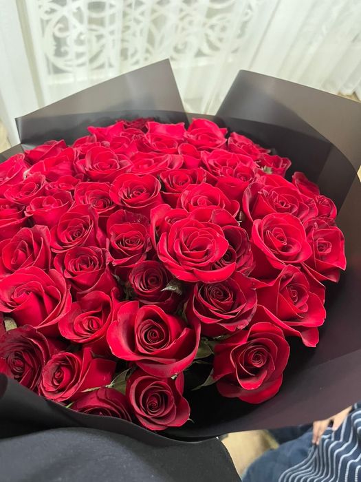 Продам букет роз 51 шт 70 см