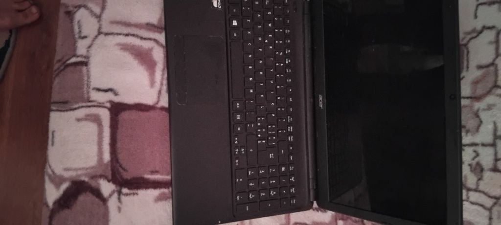 Vand laptop Acer