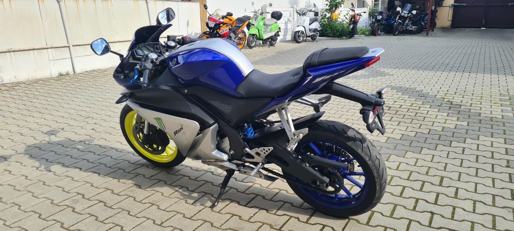 Yamaha YZF R125A ABS an2016 km35000