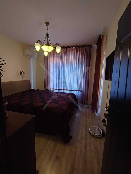 Продава се Тристаен апартамент в Поморие - 67 кв.м за 1612 €/кв.м - Снимка #2