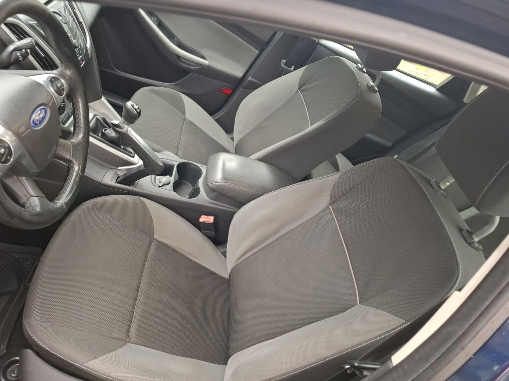 139000 Km Reali/ 2012 E5/ Ford Focus/ Diesel 1.6dci/ Stare Perfectă.