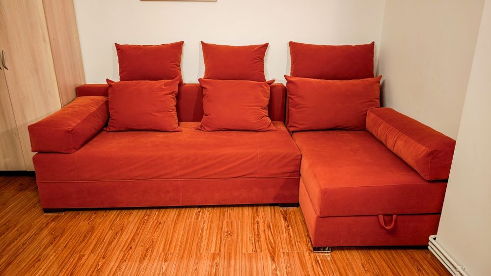 Canapea living, extensibilă, 2 spații depozitare 1 cu piston pneumatic