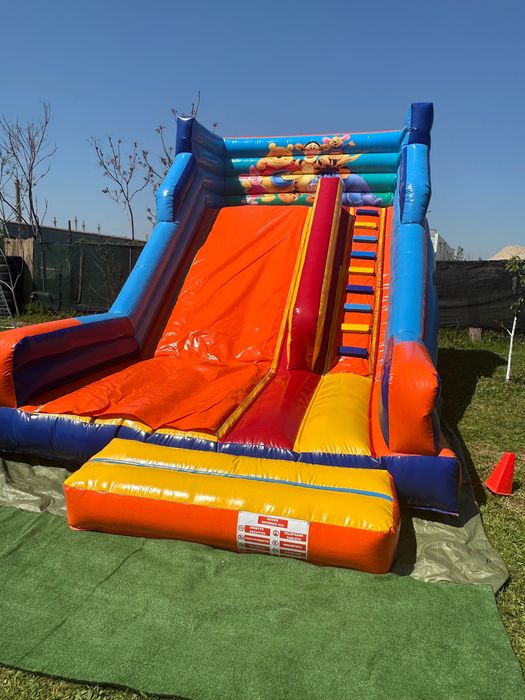 Tobogan gonflabil, topogane gonflabile, locuri de joacă