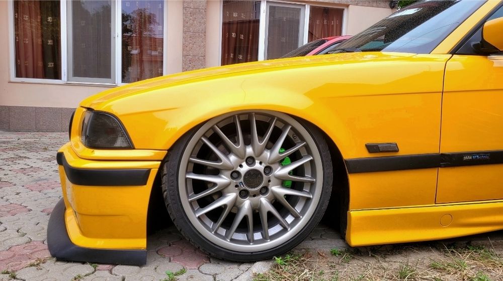 Jante bmw r18 M în două lățimi