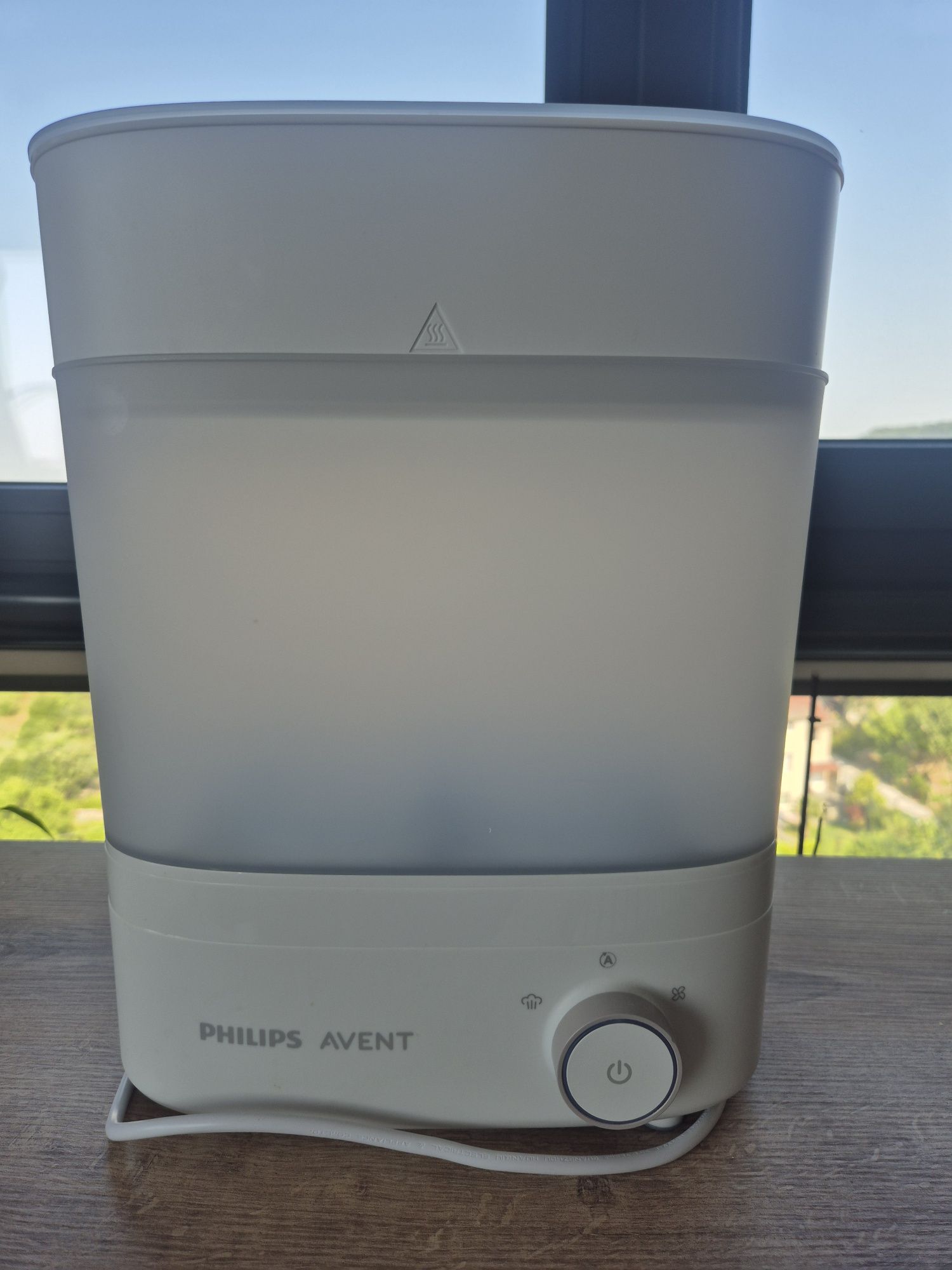 Стерилизатор с изсушаване на Philips Avent