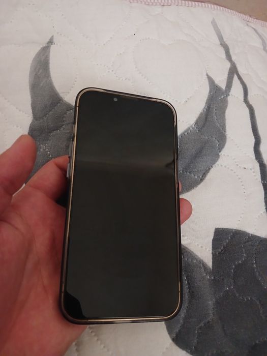 Iphone 13 pro gold rangi