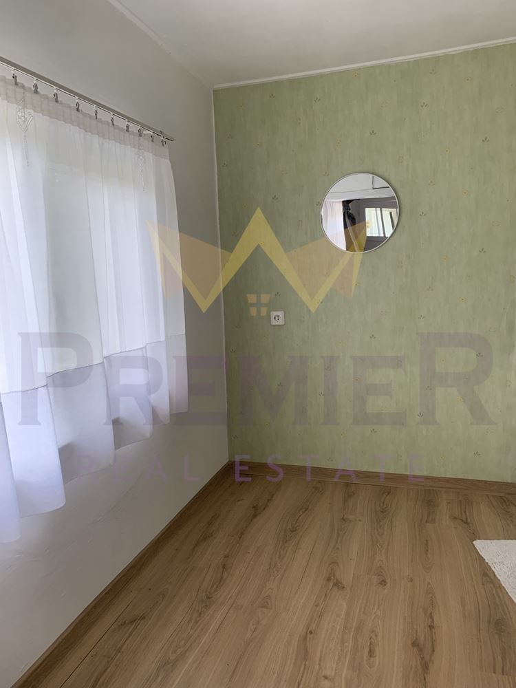 Къща в Варна, област-с.Дъбравино площ 80 цена 57000