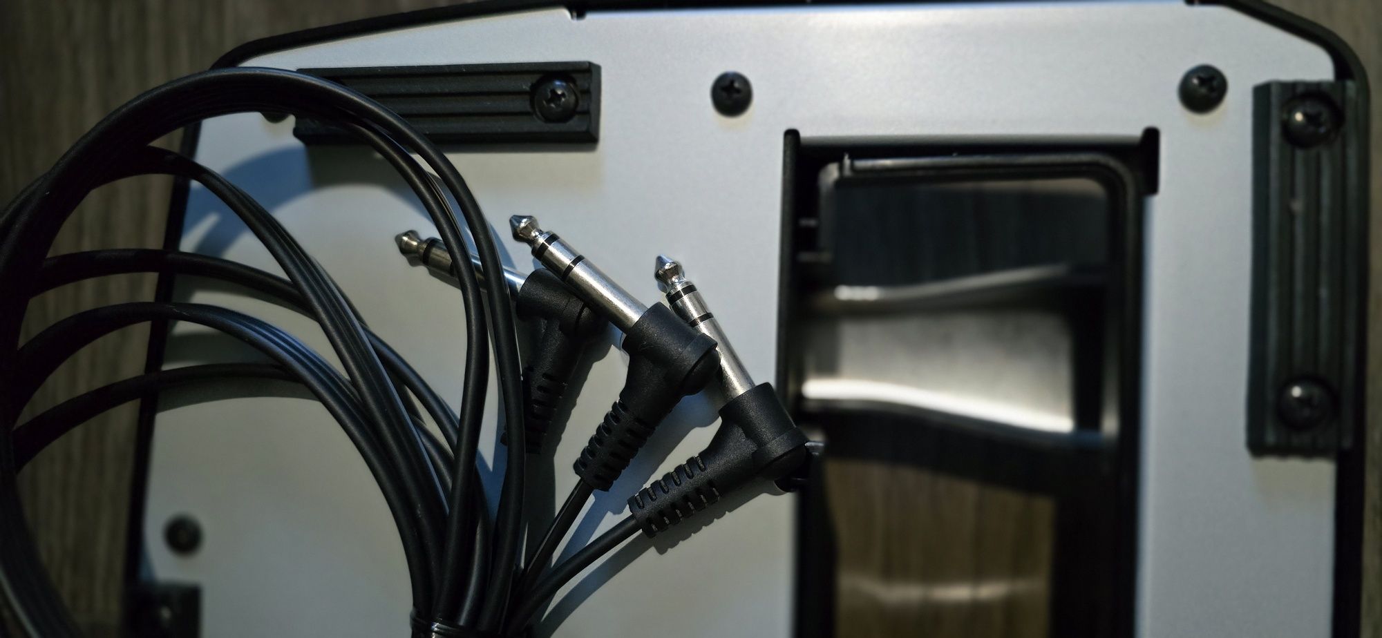 Pedala Roland RPU-3 - pedala clape, orga, pian electric.