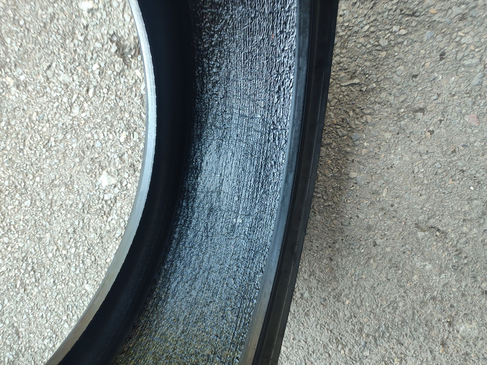 245/40/19" 2бр Pirelli p zero,dot4417,6mm