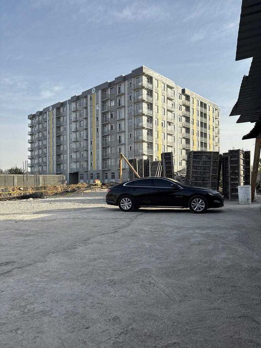 Новостройка 4-этаж 1 ком, 40 м кв за 32000дол готовь к ремонту Яшнобод