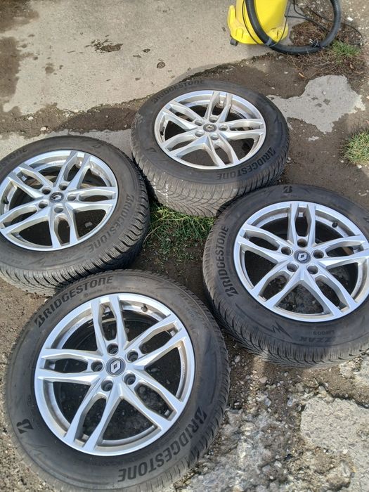 Jante Renault Arkana /kadjar 5x 114.3 215/60/17 Brigestone Dot 2022