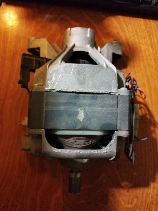 Электродвигатель от стиральной машинки