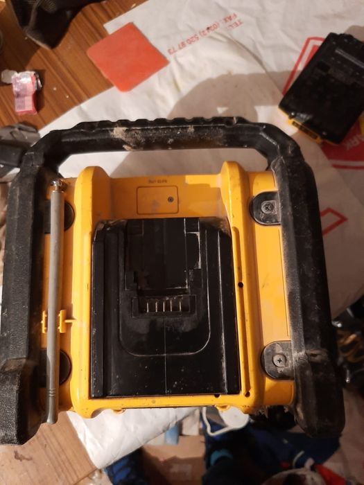 Devalt radio dcr021xj