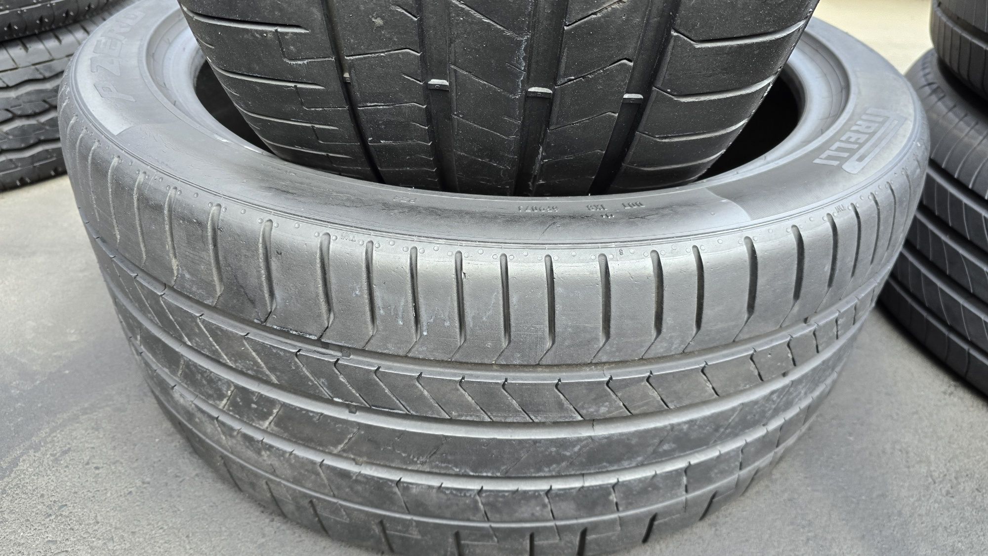 2 anvelope vară Pirelli 285/35/20