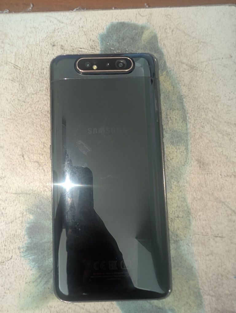 Samsung galaxy a80