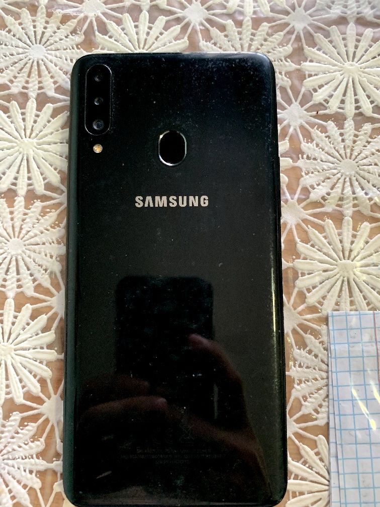 Samsung A 20 ishlatilgan