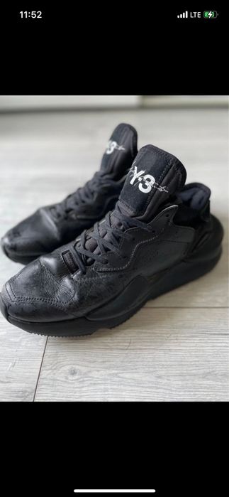 Vând adidași y3 yohji yamamoto