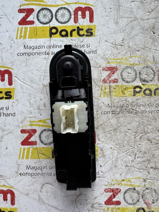Panou comenzi geamuri si oglinzi usa sofer Renault Clio 4 2013-2020